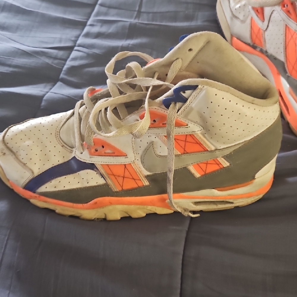 Mens Bo Jacksons ORIGINAL White and Orange Athletic Shoes size 12